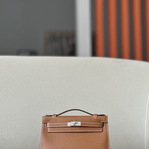 Kelly Pochette Epsom Gold (37) Palladium Hardware
