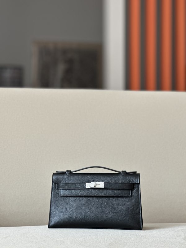Kelly Pochette Epsom Nior (89) Palladium Hardware