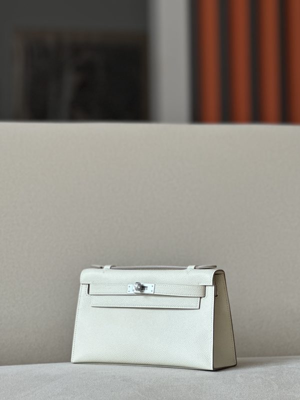 Kelly Pochette Epsom Craie (10) Palladium Hardware - Image 3