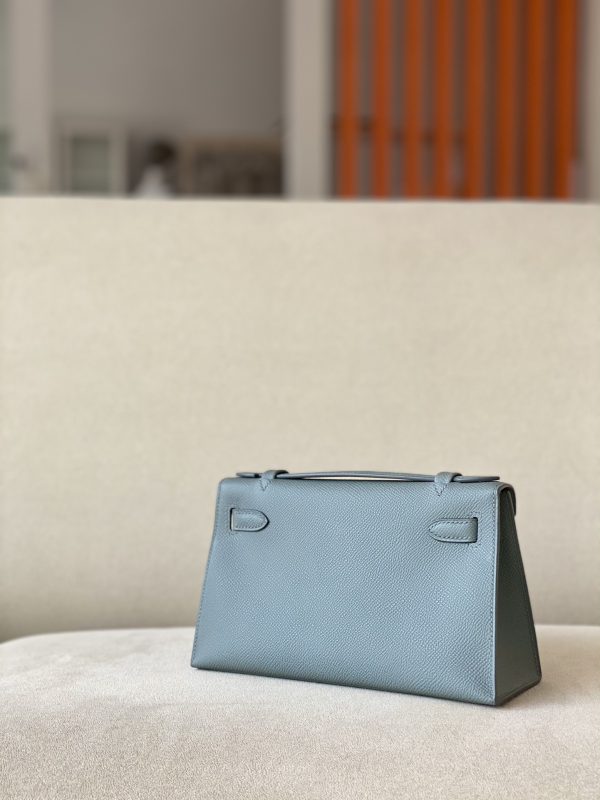 Kelly Pochette Epsom Vert Amande (63) Gold Hardware - Image 2