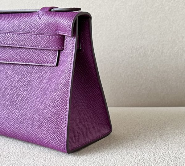Kelly Pochette Epsom Anemone (P9) Gold Hardware - Image 9
