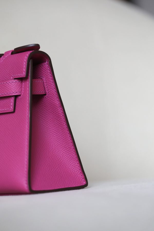 Kelly Pochette Epsom Rose Pourpre (L3) Gold Hardware - Image 11