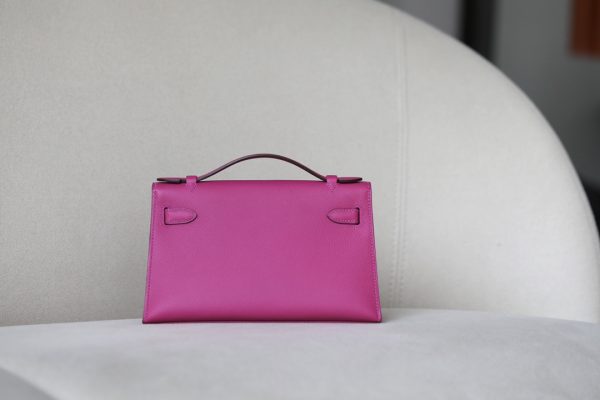 Kelly Pochette Epsom Rose Pourpre (L3) Gold Hardware - Image 3