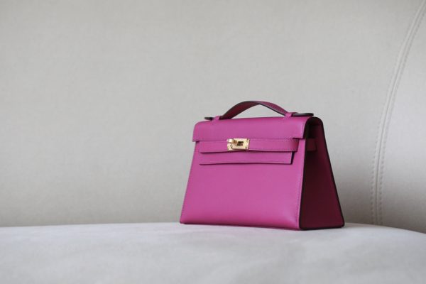 Kelly Pochette Epsom Rose Pourpre (L3) Gold Hardware - Image 2