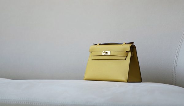 Kelly Pochette Epsom Jaune Amber  (9D) Gold Hardware - Image 2