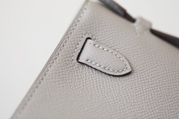 Kelly Pochette Epsom Gris Asphalte (M8) Gold Hardware - Image 7