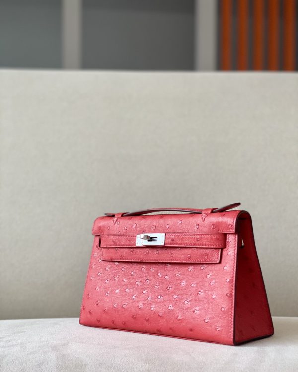 Kelly Pochette Ostrich Braise (95) Palladium Hardware - Image 2