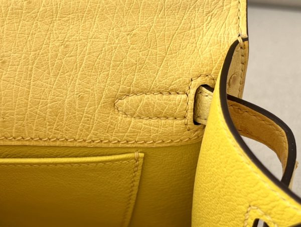 Kelly Pochette Ostrich Jaune Amber (9D) Gold Hardware - Image 7