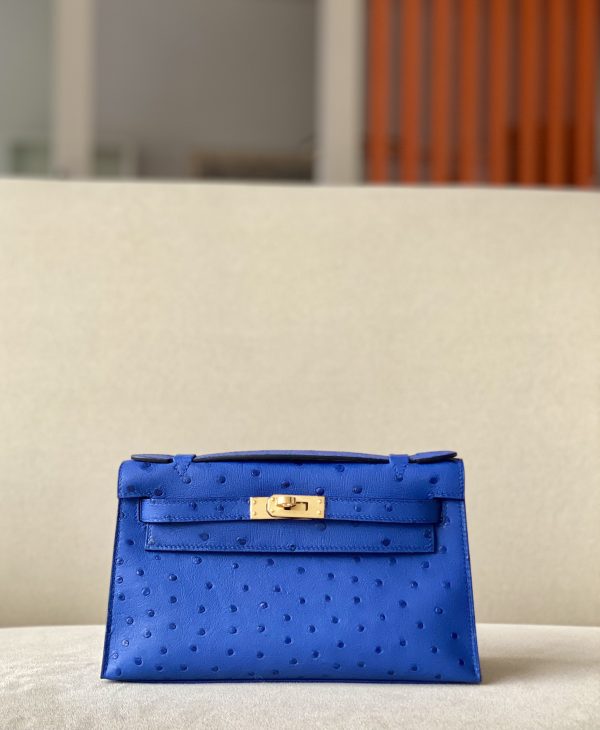 Kelly Pochette Ostrich Bleu Hydra (T7) Gold Hardware