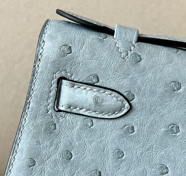 Kelly Pochette Ostrich Bleu Lin (J7) Gold Hardware - Image 8