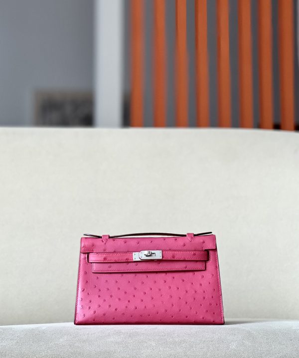 Kelly Pochette Ostrich Vermillon (5E) Palladium Hardware