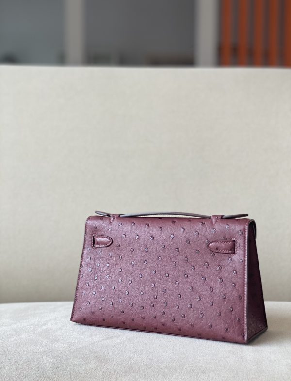 Kelly Pochette Ostrich Bourgogne (F5) Palladium Hardware - Image 3