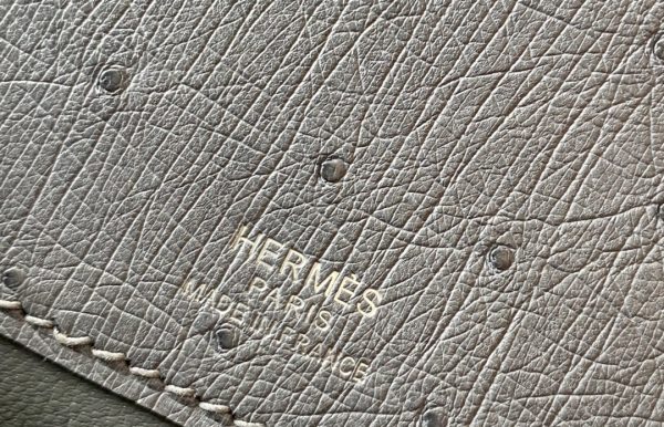 Kelly Pochette Ostrich Gris Agate (82) Palladium Hardware - Image 6