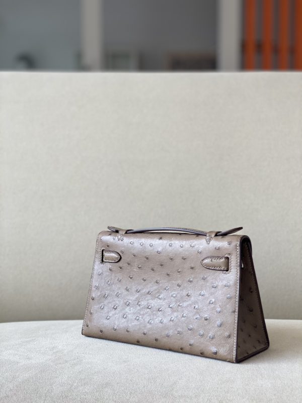 Kelly Pochette Ostrich Etoupe (18) Palladium Hardware - Image 3