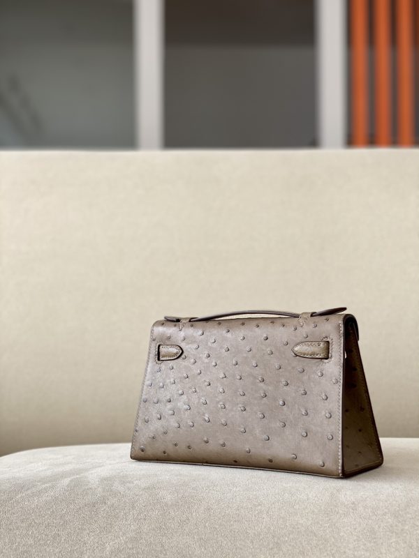 Kelly Pochette Ostrich Etoupe (18) Gold Hardware - Image 3