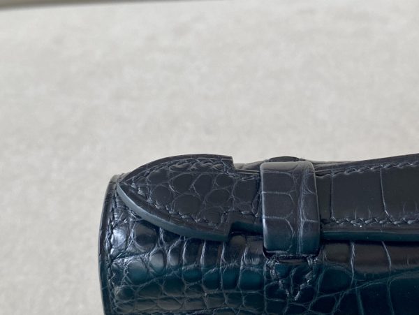 Kelly Pochette Alligator Nior (89) Palladium Hardware - Image 10