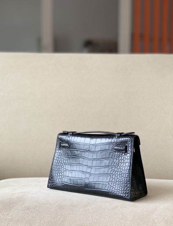 Kelly Pochette Alligator Nior (89) Palladium Hardware - Image 2