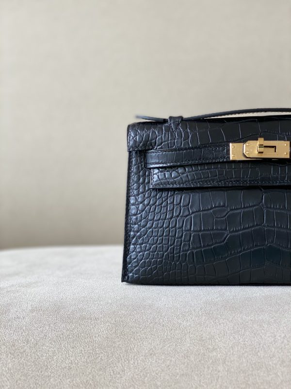 Kelly Pochette Alligator Nior (89) Gold Hardware - Image 3