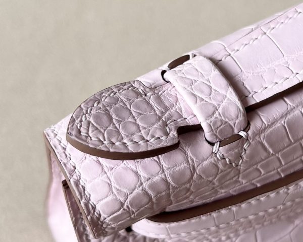Kelly Pochette Matte Alligator Mauve Pale (09) Palladium Hardware - Image 11