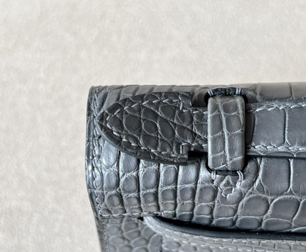Kelly Pochette Alligator Graphite (88) Palladium Hardware - Image 10