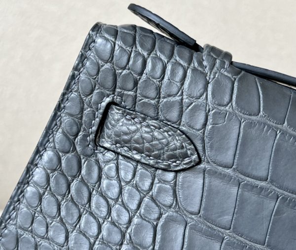 Kelly Pochette Alligator Graphite (88) Palladium Hardware - Image 8