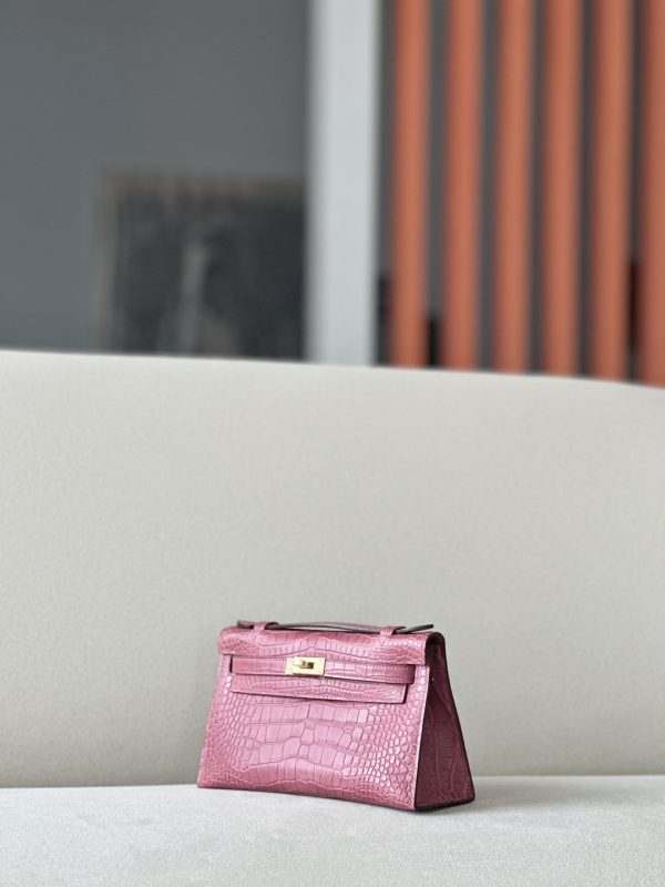 Kelly Pochette Alligator Bois De Rose (G5) Gold Hardware - Image 3