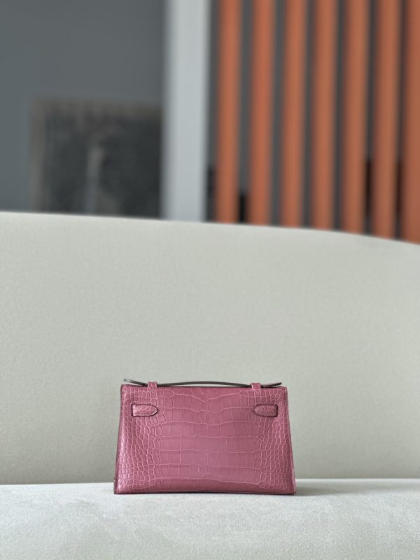 Kelly Pochette Alligator Bois De Rose (G5) Gold Hardware - Image 2