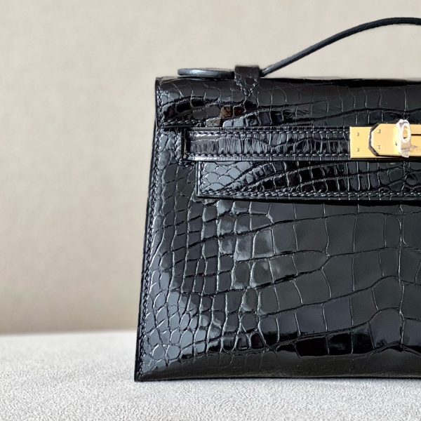 Kelly Pochette Alligator Nior (89) Gold Hardware - Image 11