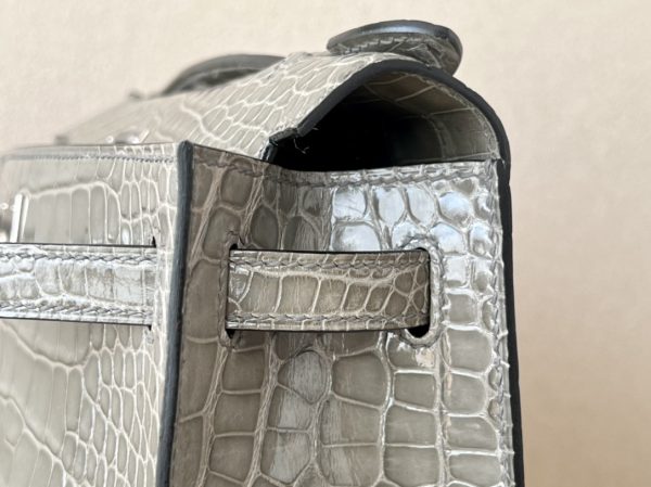 Kelly Pochette Alligator Gris Tourterelle (81) Palladium Hardware - Image 5