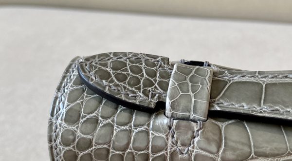 Kelly Pochette Alligator Gris Tourterelle (81) Gold Hardware - Image 10