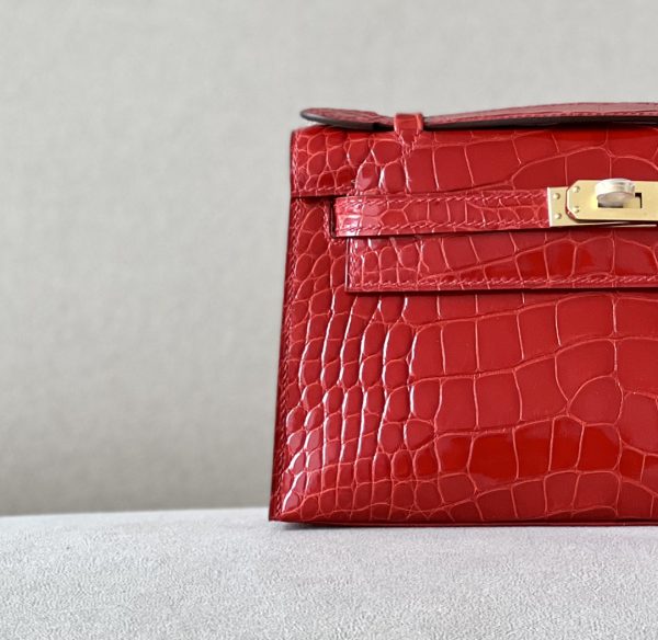 Kelly Pochette Alligator Braise (95) Gold Hardware - Image 11