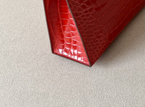 Kelly Pochette Alligator Braise (95) Gold Hardware - Image 4