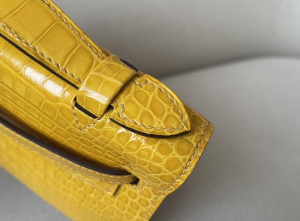 Kelly Pochette Alligator Jaune Amber (9D) Gold Hardware - Image 5