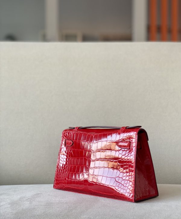 Kelly Pochette Alligator Braise (95) Palladium Hardware - Image 2