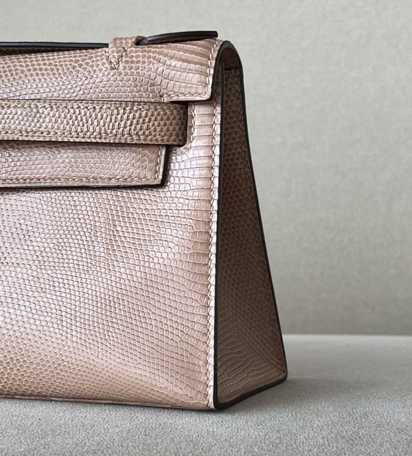 Kelly Pochette Lizard Rose Eglantine (P1) Gold Hardware - Image 9