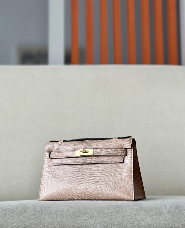 Kelly Pochette Lizard Rose Eglantine (P1) Gold Hardware - Image 2