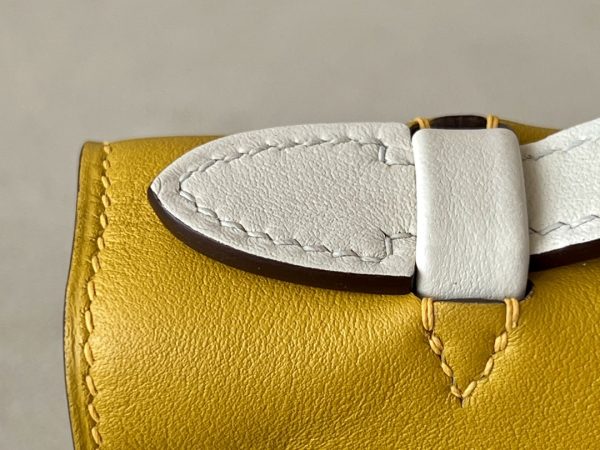 Kelly Pochette HSS Swift Jaune Amber(9D) And Craie(10)Palladium Hardware - Image 9