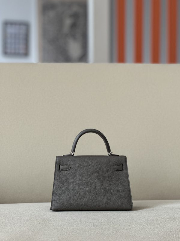 Kelly Mini Epsom Etain (8F) Palladium Hardware - Image 3