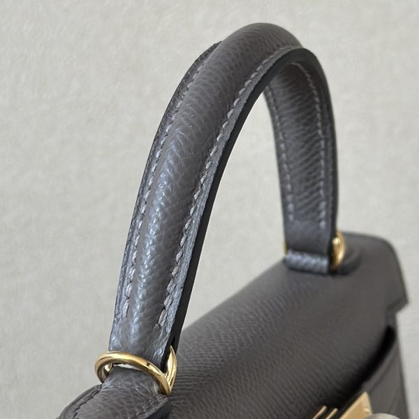 Kelly Mini Epsom Etain (8F) Gold Hardware - Image 11