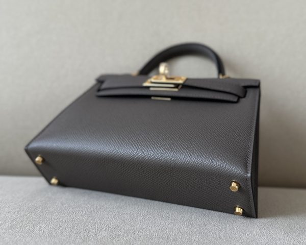 Kelly Mini Epsom Etain (8F) Gold Hardware - Image 10