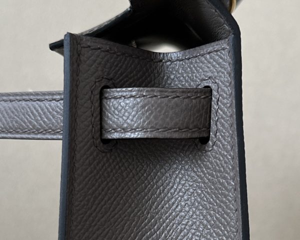 Kelly Mini Epsom Etain (8F) Gold Hardware - Image 7