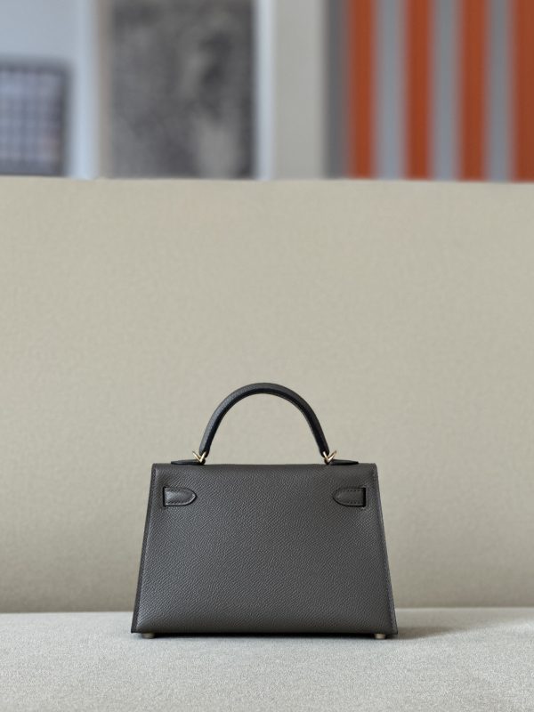 Kelly Mini Epsom Etain (8F) Gold Hardware - Image 3