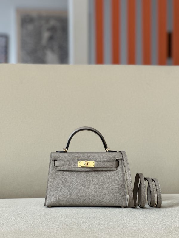 Kelly Mini Epsom Gris Asphalte (M8) Gold Hardware