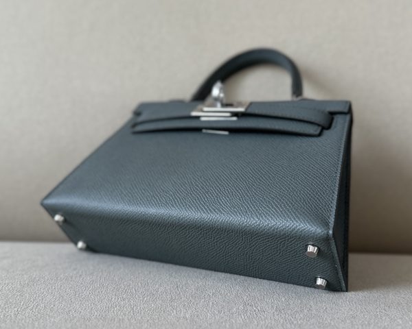 Kelly Mini Epsom Vert Amande (63) Palladium Hardware - Image 7
