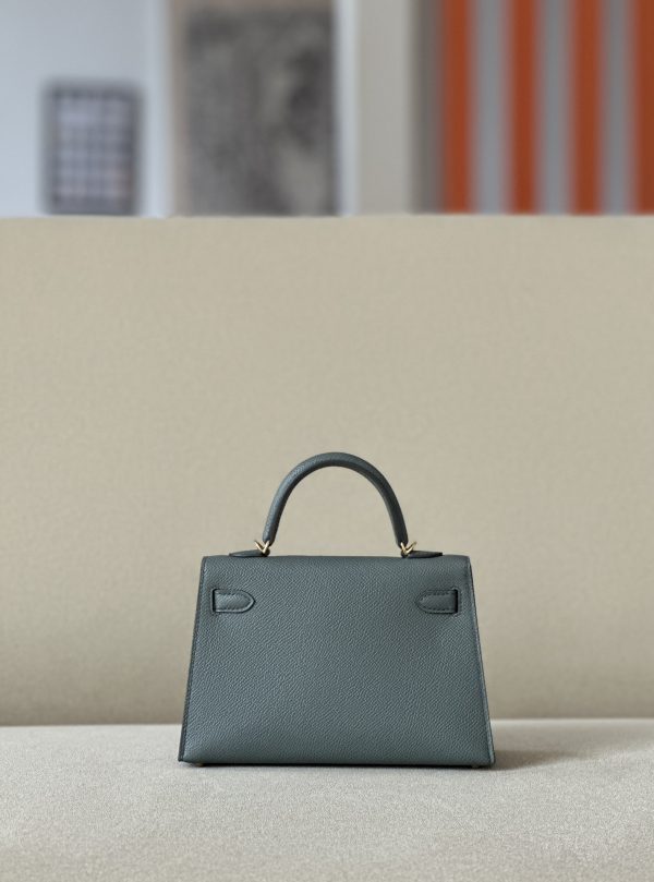 Kelly Mini Epsom Vert Amande (63) Gold Hardware - Image 3