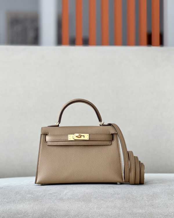 Kelly Mini Epsom Chai (0M) Gold Hardware
