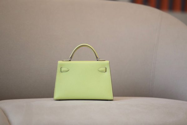Kelly Mini Epsom Lime (9R) Palladium Hardware - Image 2