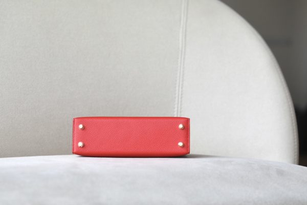 Kelly Mini Epsom Rouge Laque (3M) Gold Hardware - Image 5