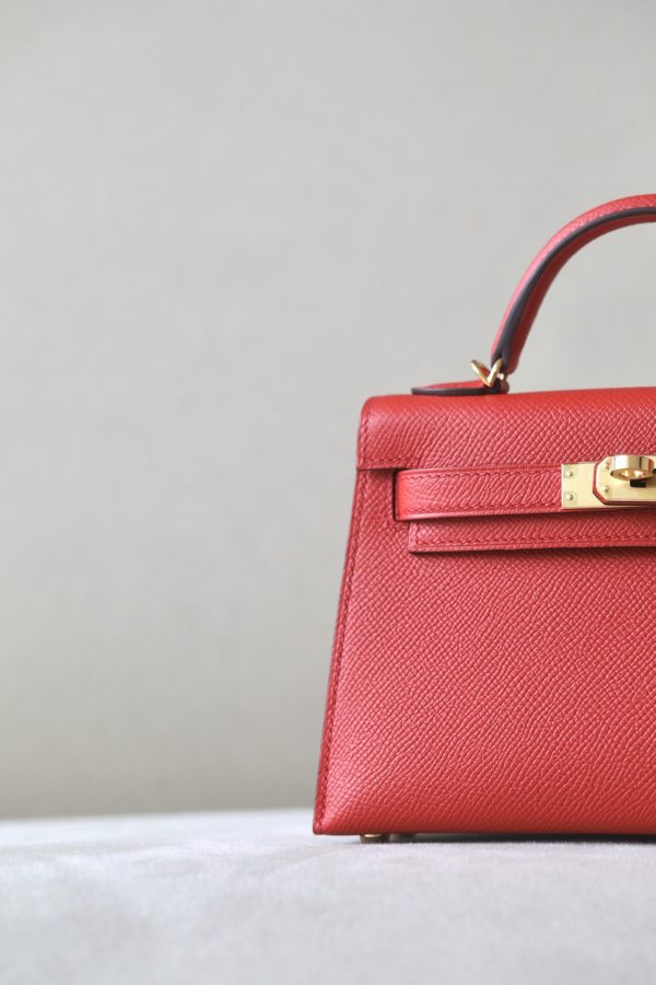 Kelly Mini Epsom Rouge Laque (3M) Gold Hardware - Image 4