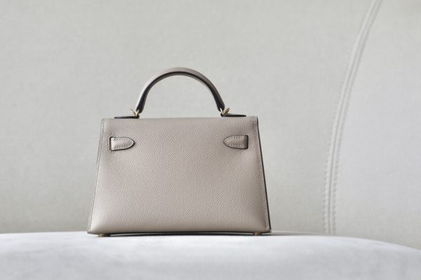 Kelly Mini Epsom Trench (S2) Gold Hardware - Image 3